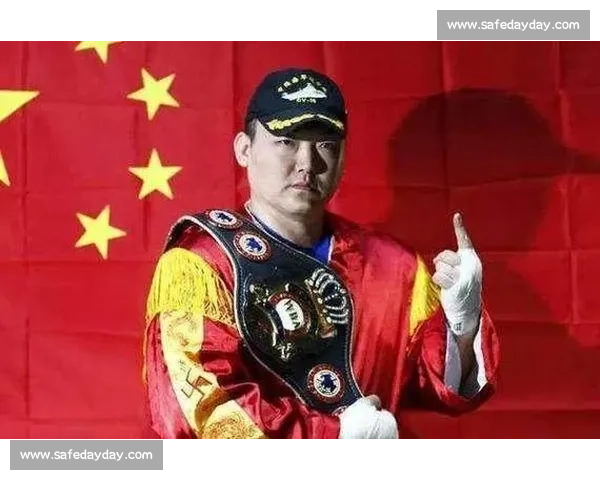 张君龙公开叫板克里琴科引发拳坛热议两代重量级风格碰撞谁能笑到最后 张君龙公开叫板克里琴科引发拳坛热议两代重量级风格碰撞谁能笑到最后